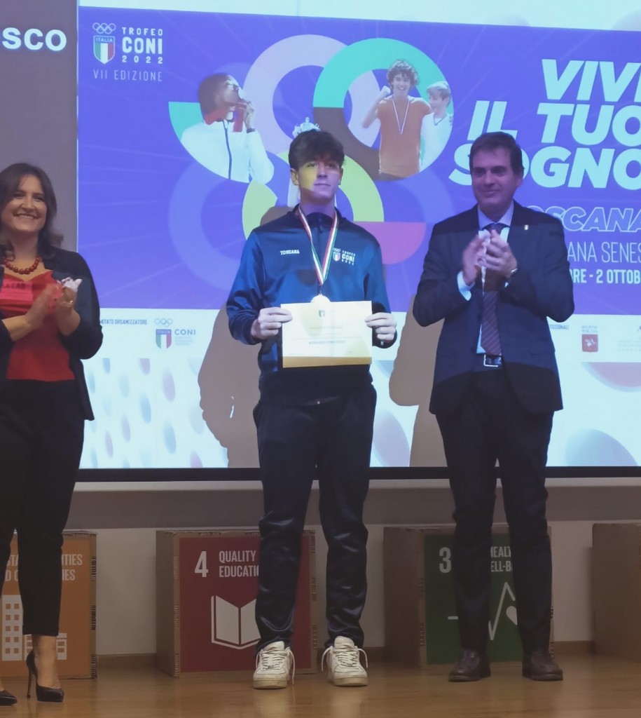 Francesco Borghesi premiato dal CONI in occasione della Giornata Olimpica Elite