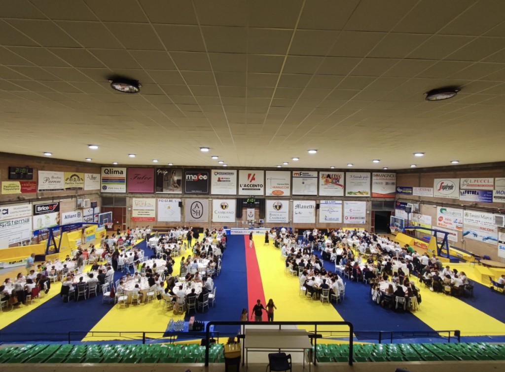 In 400 alla grande festa gialloblu di inizio stagione