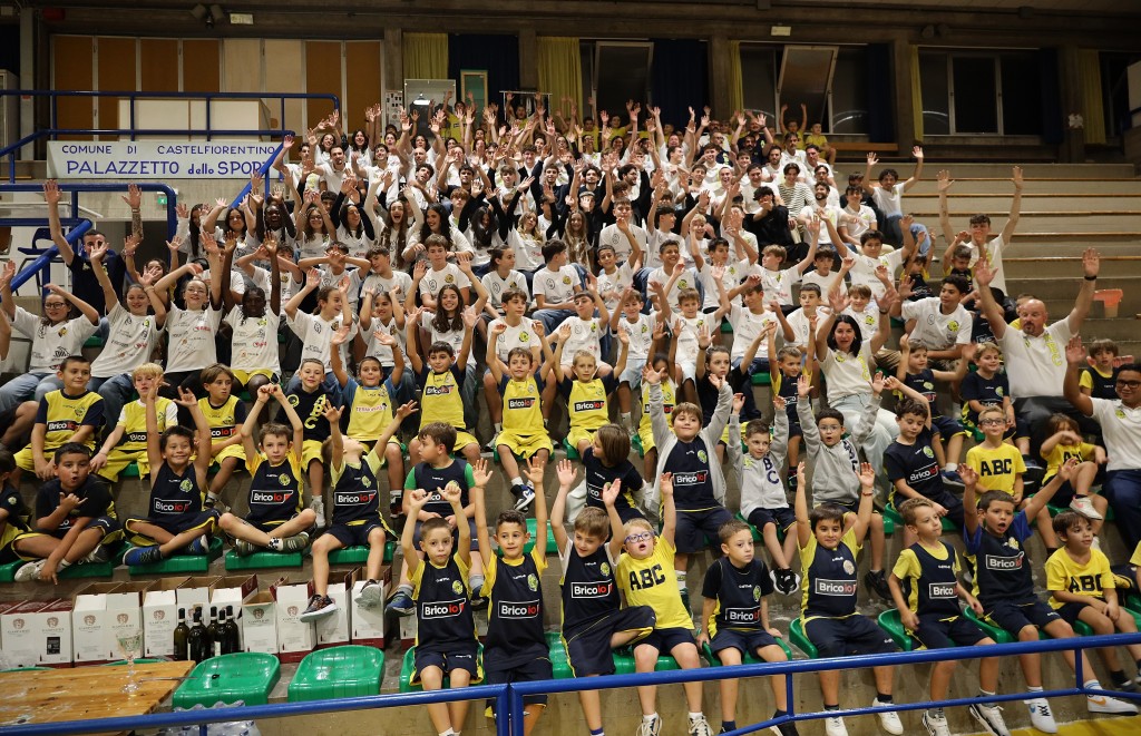 430 persone alla serata di presentazione della stagione 26/27